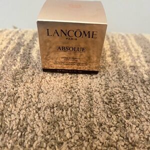 New in Box! Lancome Absolue Soft Cream With Grand Rose Extracts  15ml / 0.5oz